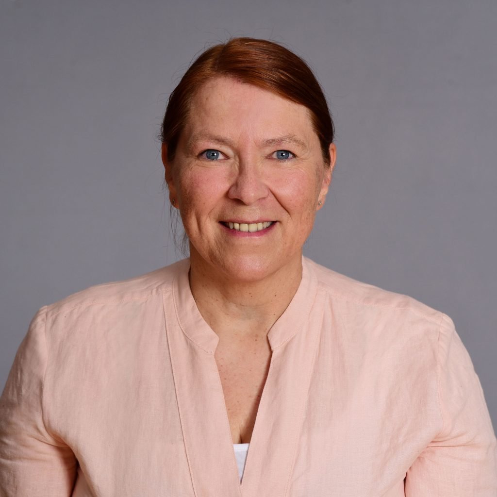 Porträtfoto von Sabine Sina Jung